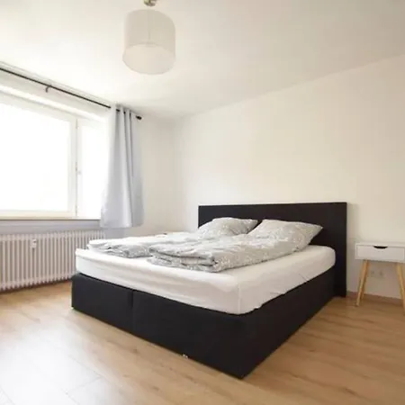 Air 12 Apartment